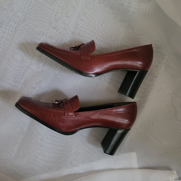 Gianni Bini Chunky Leather Upper Heels - Size 8 - Picture 3 of 8